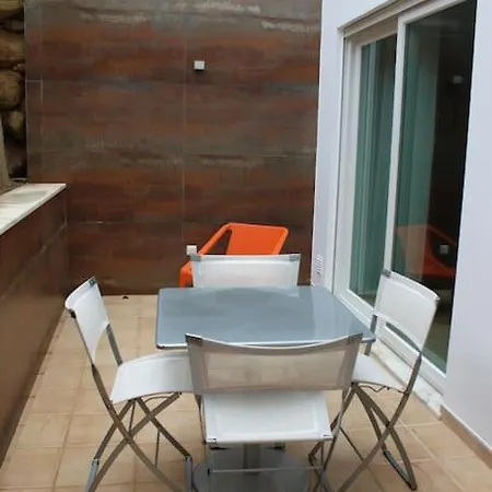 Breathtaking With Infinity Pool Over The Sea Villa Praia Da Luz