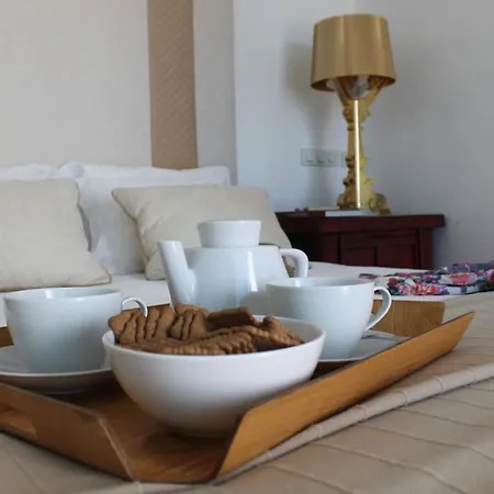 Villa Breathtaking With Infinity Pool Over The Sea Praia Da Luz