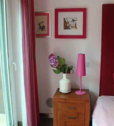 Breathtaking With Infinity Pool Over The Sea * Luz