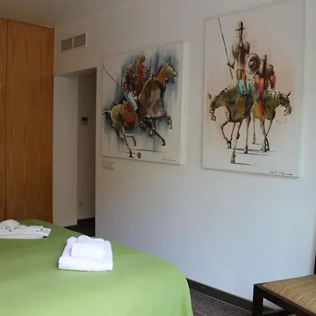 Breathtaking With Infinity Pool Over The Sea * Praia Da Luz