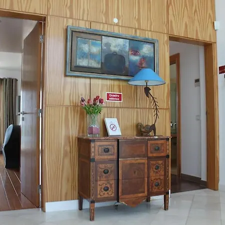 Вилла Breathtaking With Infinity Pool Over The Sea