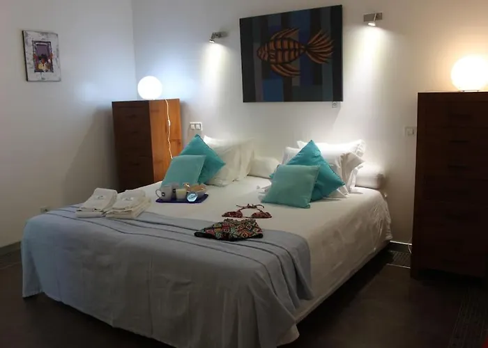 Breathtaking With Infinity Pool Over The Sea Βίλα Luz