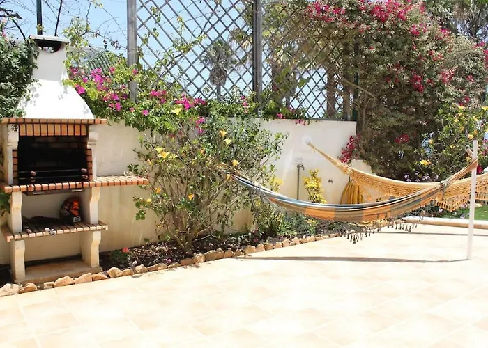 Βίλα Breathtaking With Infinity Pool Over The Sea Luz