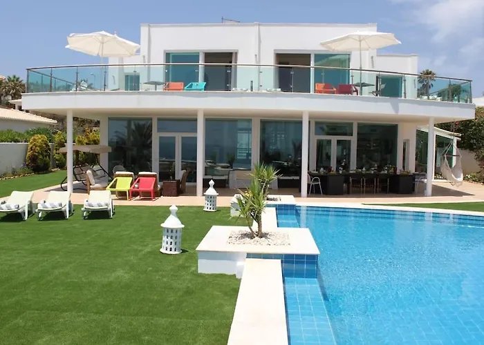 Breathtaking With Infinity Pool Over The Sea Βίλα